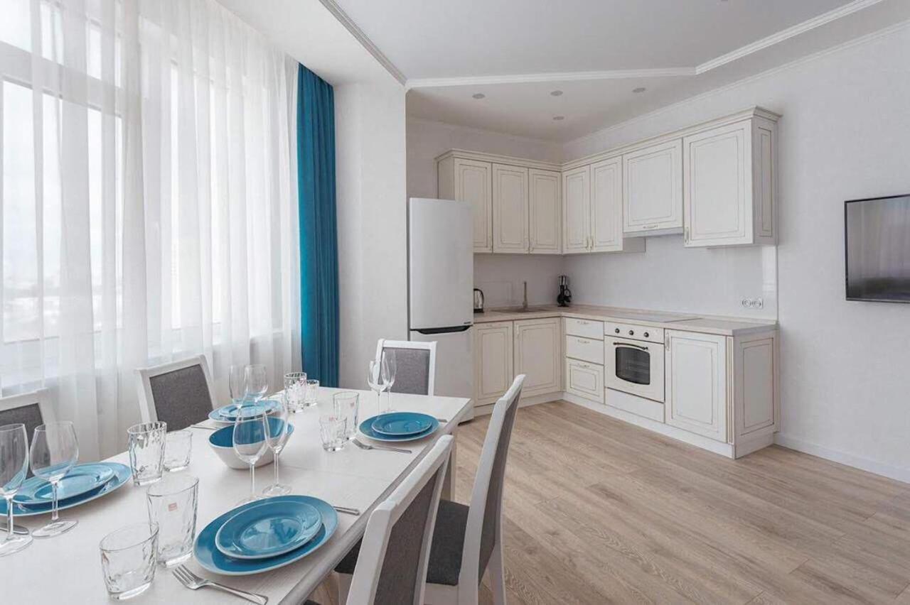 2-Nd Pearl 2-Bedrooms Apartment Odessa Extérieur photo