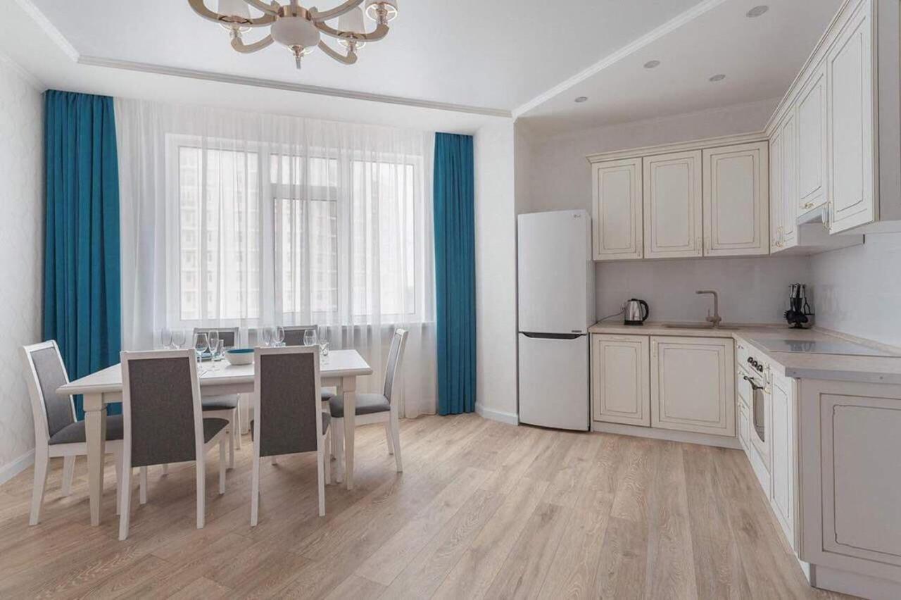 2-Nd Pearl 2-Bedrooms Apartment Odessa Extérieur photo