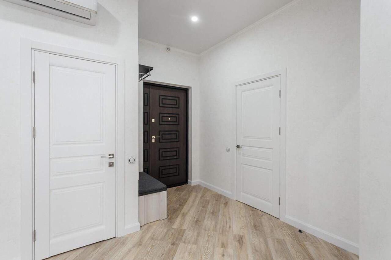 2-Nd Pearl 2-Bedrooms Apartment Odessa Extérieur photo